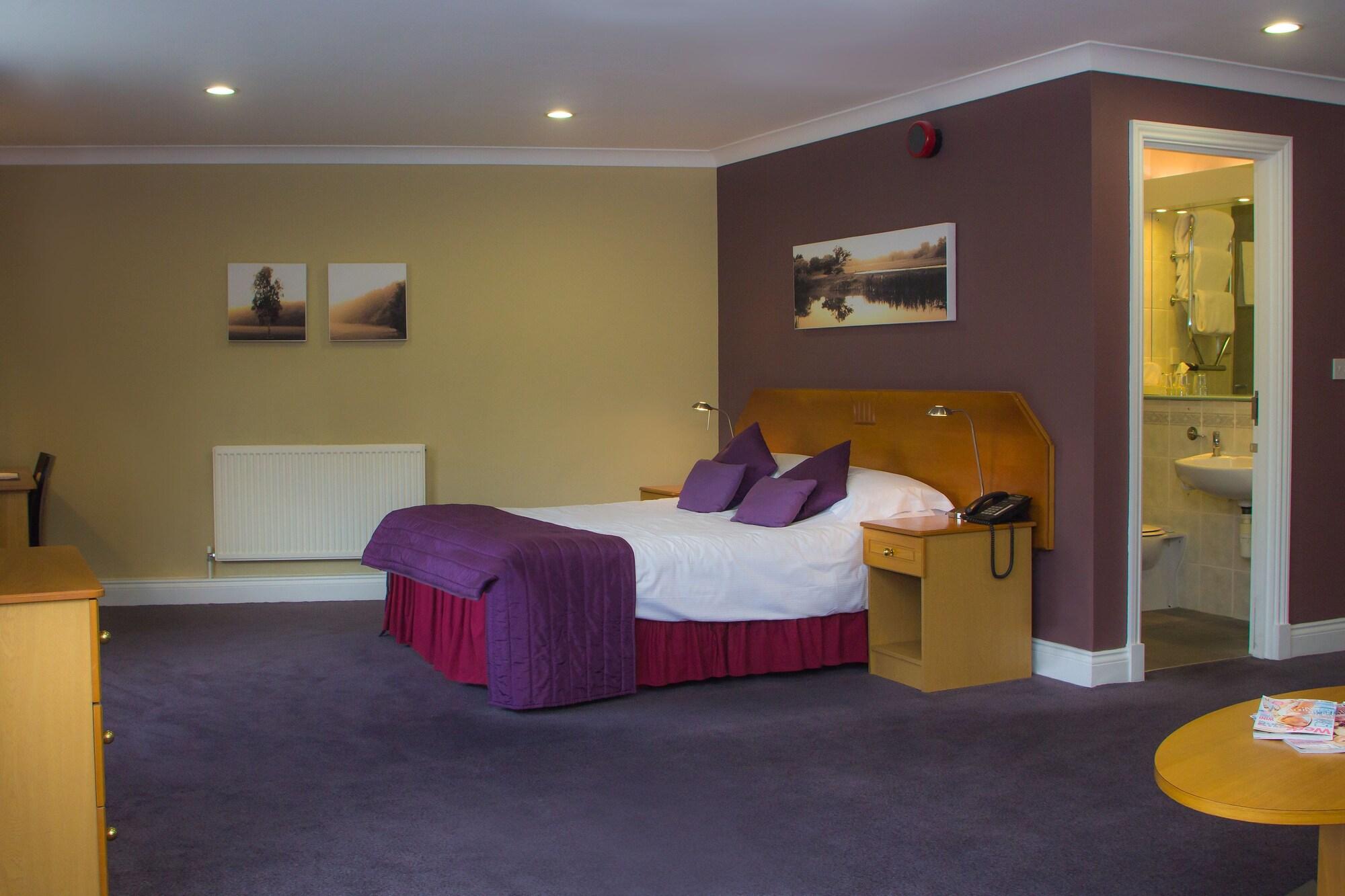 The Essex Golf & Country Club Hotel Coggeshall Exteriör bild