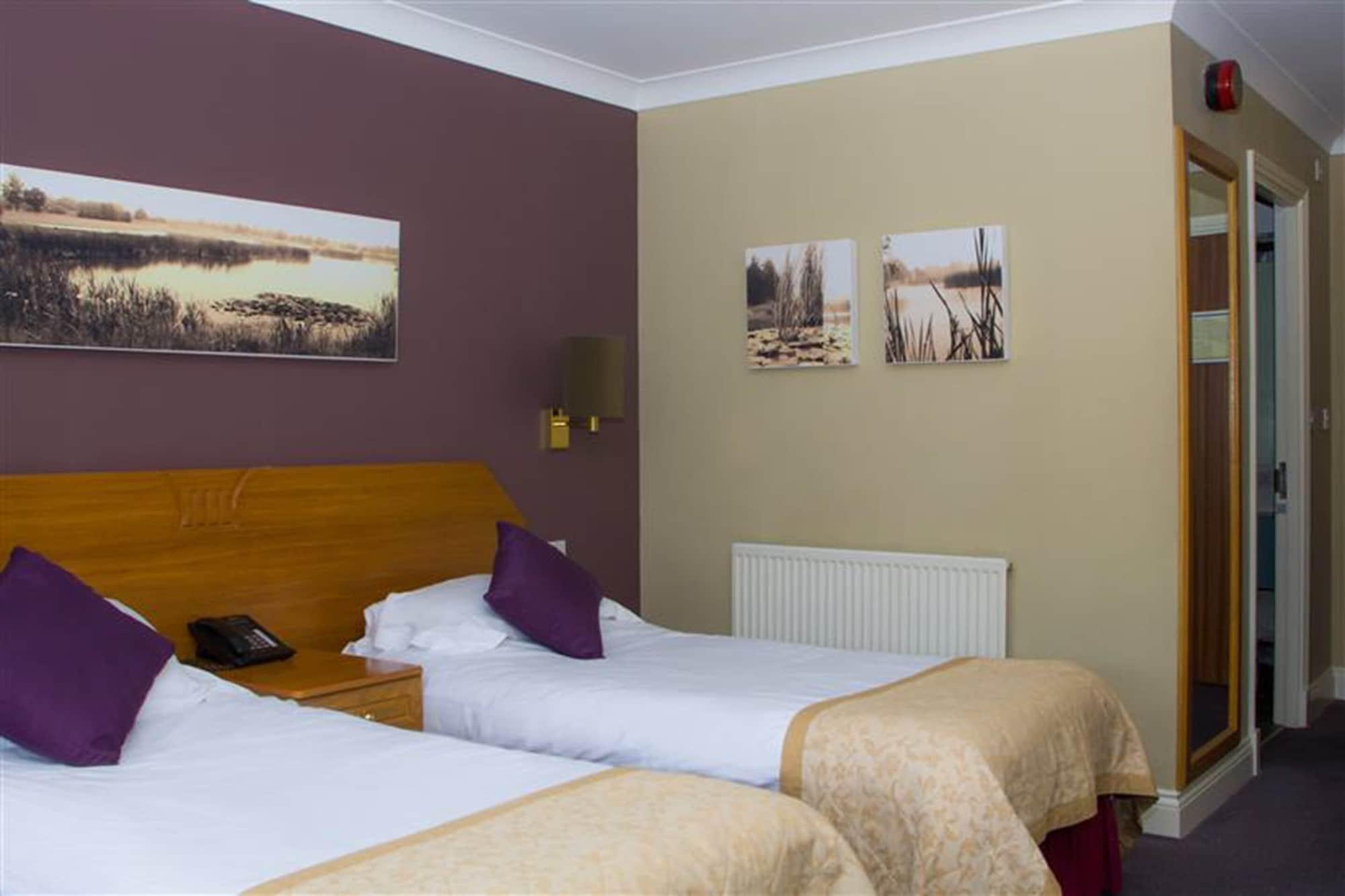The Essex Golf & Country Club Hotel Coggeshall Exteriör bild