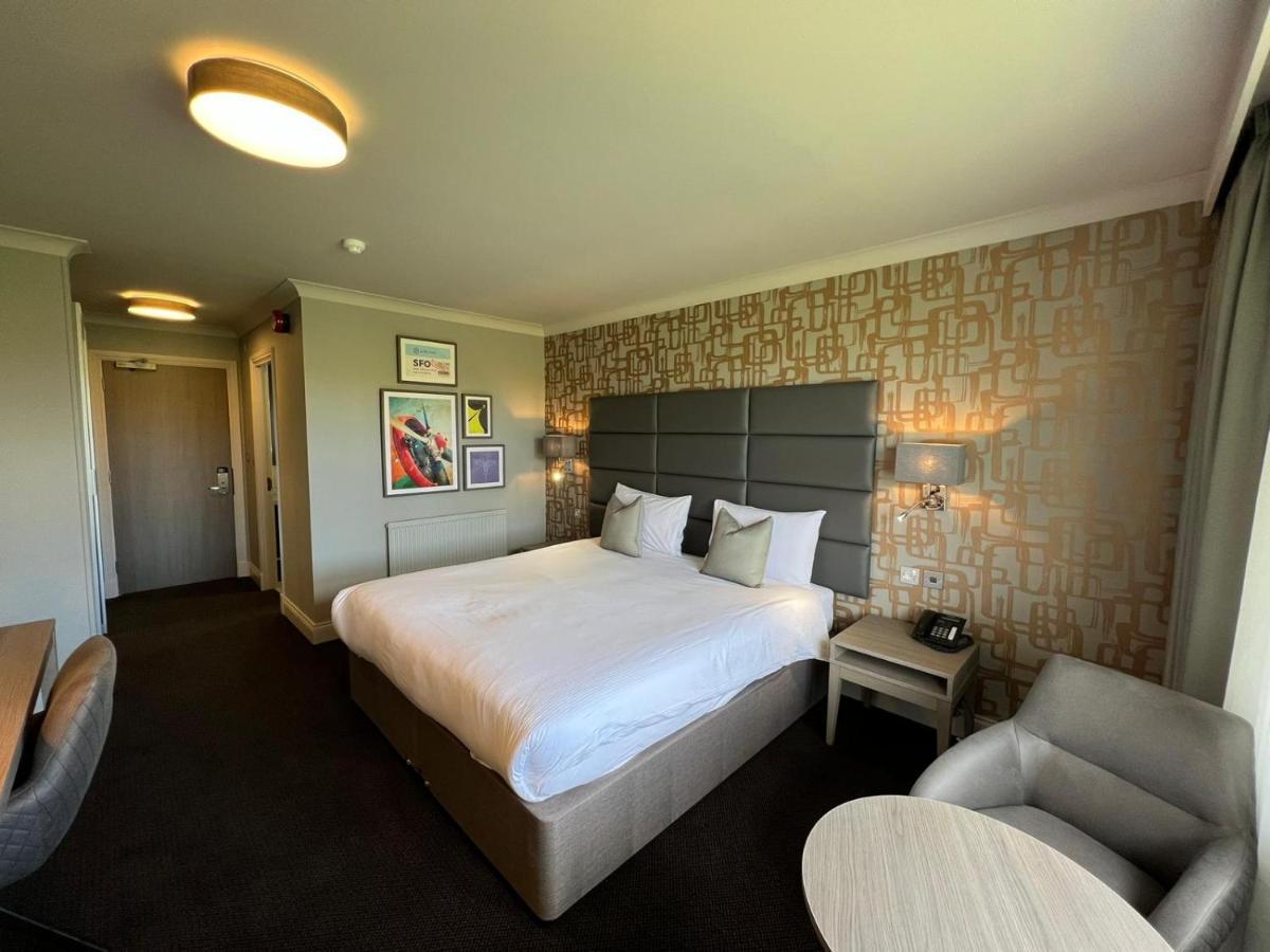 The Essex Golf & Country Club Hotel Coggeshall Exteriör bild